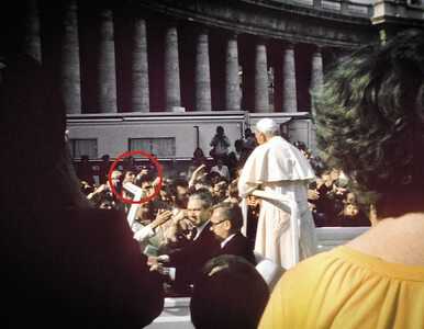 Miniatura: Papież i jego obrońcy