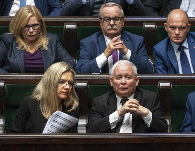 Miniatura: Posłowie PiS sprzeciwili się Kaczyńskiemu....