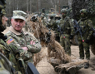 Miniatura: Rosyjska armia większa, niż w momencie...