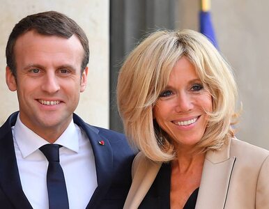Miniatura: Wiemy, gdzie spędza wakacje Macron z żoną....