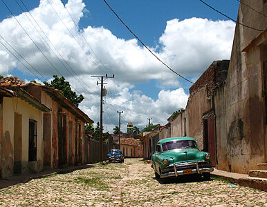 Miniatura: Pół miliona Kubańczyków zaczęło iść na bruk