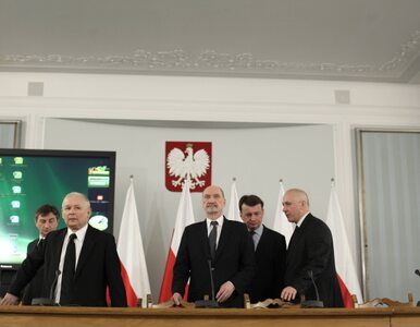 Miniatura: Polacy nie wierzą w koalicję z udziałem PiS