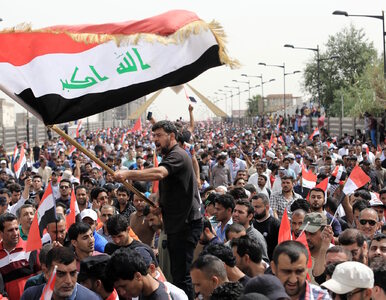 Miniatura: Protesty w Bagdadzie. Tłum wdarł się do...
