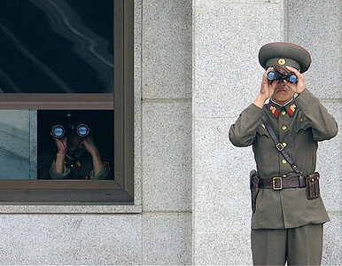 Miniatura: Kim Dzong Un: nieprzyjaciela zwalczajcie...