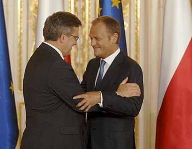 Miniatura: Polacy bardziej ufają Komorowskiemu niż...