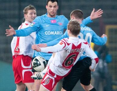 Miniatura: T-Mobile Ekstraklasa: remis w "meczu o...