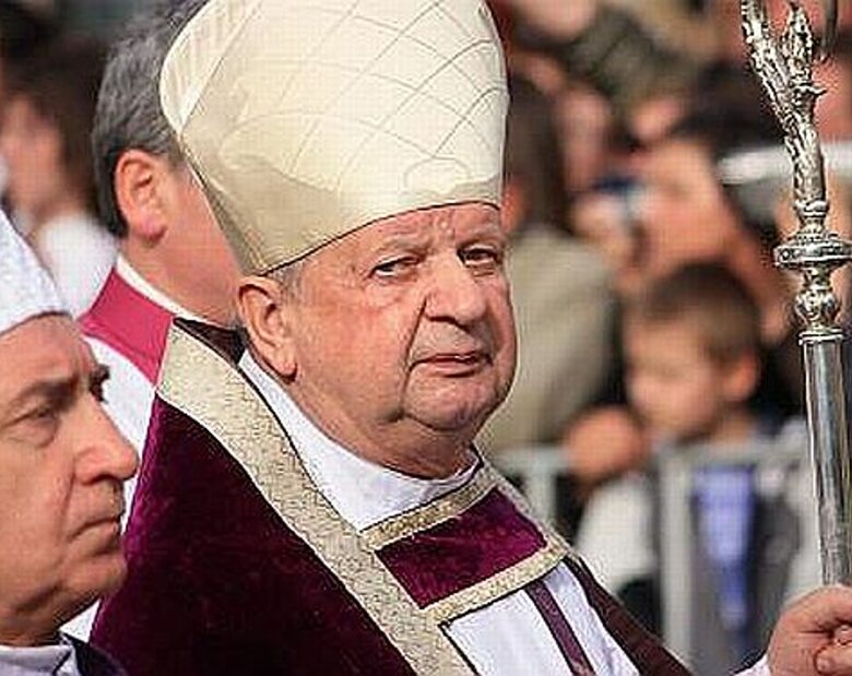 Miniatura: Kardynał Dziwisz: Jan Paweł II jest...