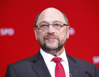 Miniatura: Schulz ostrzega Polskę i Węgry przed...