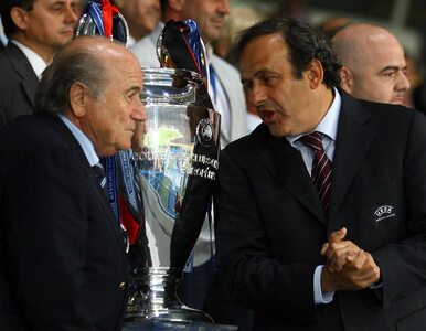Miniatura: Byli szefowie FIFA i UEFA staną przed...