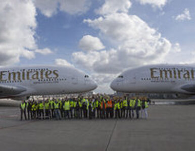 Miniatura: Emirates odebrały kolejne dwa dwupokładowe...