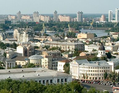 Miniatura: Rosyjski dron trafił w budynek w Kijowie....