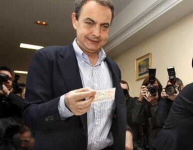 Miniatura: Socjaliści Zapatero pozostają przy władzy