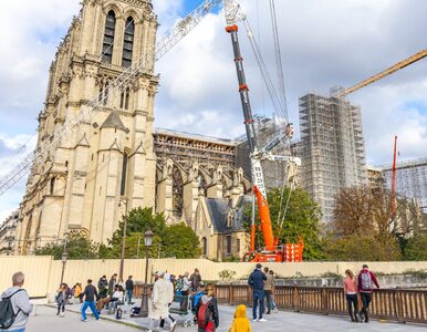Miniatura: Otwarcie katedry Notre Dame jeszcze w tym...