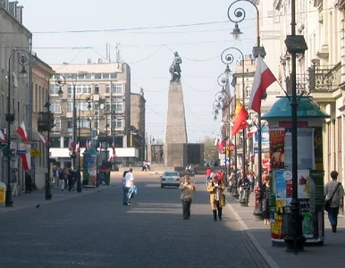 Miniatura: SLD protestuje w Łodzi. "Stop likwidacji...