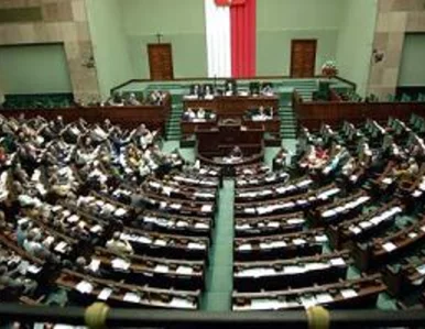 Miniatura: PiS chce nowelizacji budżetu