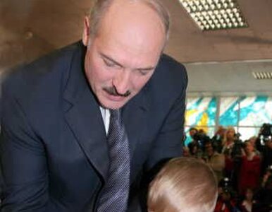 Miniatura: Białoruś: parlament bez opozycji