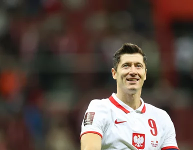 Miniatura: Robert Lewandowski ze Złotym Butem. „Tę...