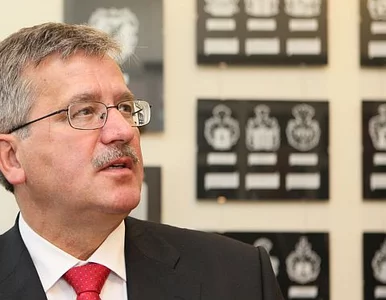 Miniatura: Komorowski zaprosił Zatlersa do kościółka