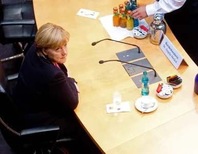 Miniatura: Merkel przesłuchana w sprawie kopalni soli