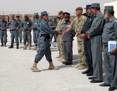 Miniatura: Setki afgańskich żołnierzy wydalonych ze...