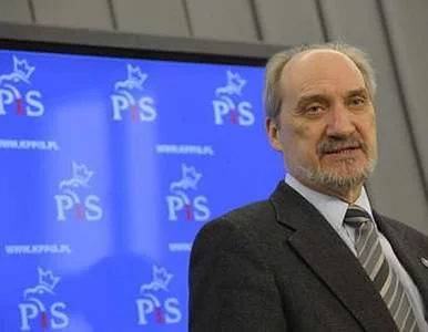 Miniatura: Macierewicz: establishment okrągłego stołu...