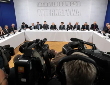 Miniatura: Debata PiS. "Kryzys gospodarczy? Nie -...