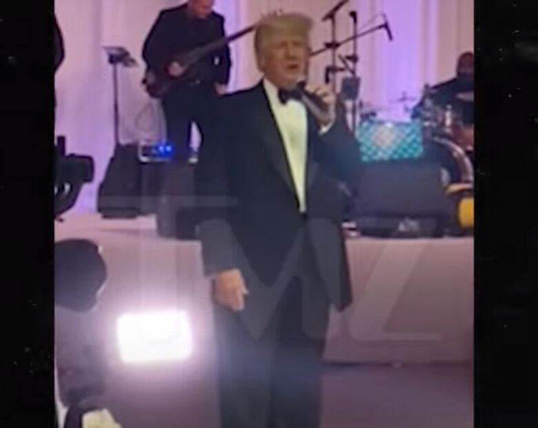 Miniatura: Donald Trump złapał za mikrofon na weselu...