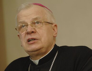 Abp Michalik odebrał nagrodę. Pytany o pedofilię cytował Jezusa