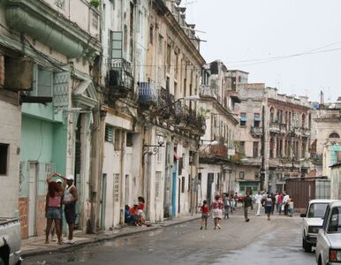 Miniatura: Parlament Kuby przygląda się gospodarce