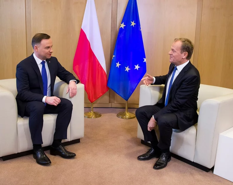 Miniatura: Politycy komentują spotkanie Duda-Tusk....