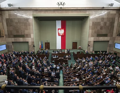 Miniatura: PiS otrze się o większość konstytucyjną w...