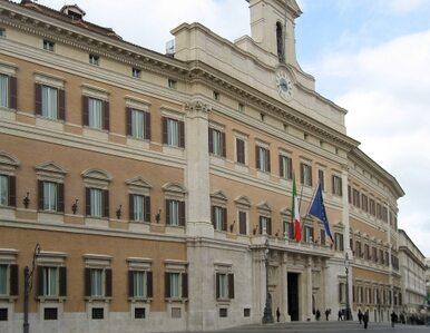 Miniatura: Włochy: parlament znów zaufał rządowi