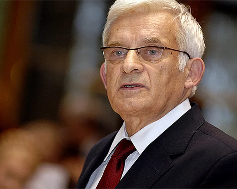 Miniatura: Buzek nowym szefem Europejskiej Partii...