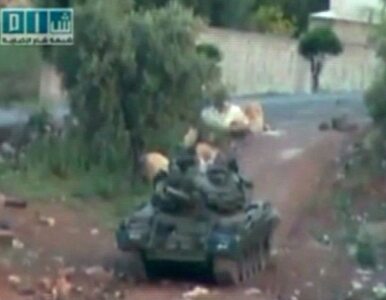 Syryjskie czołgi na tureckiej granicy - prezydent Syrii walczy z...