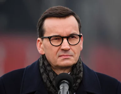 Miniatura: Morawiecki: Polska armia potężna jak nigdy