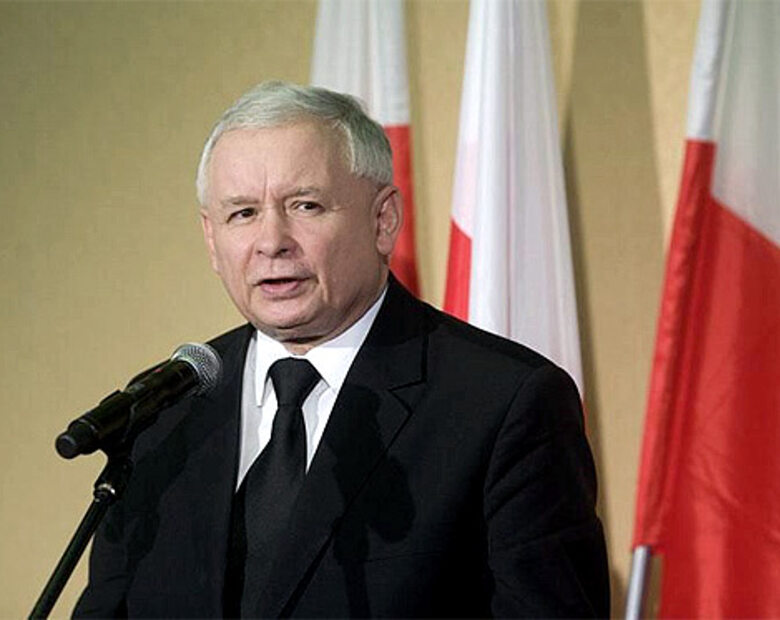 Miniatura: "Kaczyński zostanie sam z aparatem i ten...