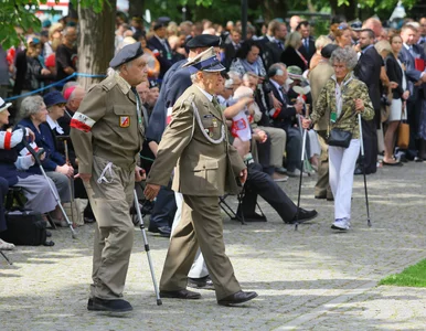 Miniatura: Powstańcy nie chcą spotkać się z MON....