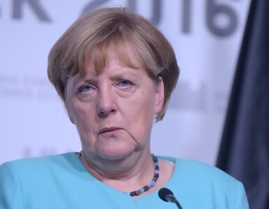 Merkel chce, by migranci, którym nie przyznano azylu, byli szybciej...