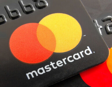 Miniatura: Mastercard i Visa dołączają do sankcji na...