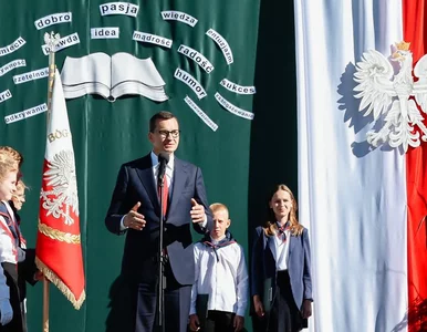 Miniatura: Morawiecki do uczniów: Facebook nie...