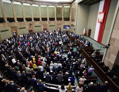Sejm „na nowo”. PiS nie ma 230 posłów, Platforma „uzbierała” ledwo 100