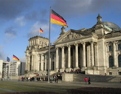 Koronasceptycy próbowali wtargnąć do Reichstagu. W proteście w Berlinie...