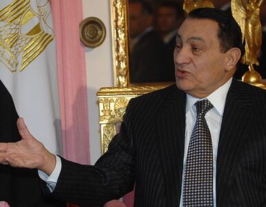 Miniatura: Mubarak odda władzę we wrześniu. Tłum chce...
