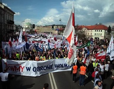 Miniatura: Olejnik o TV Trwam: to telewizja...