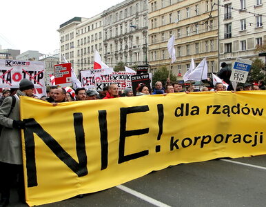 Miniatura: Manifestacja przeciwko CETA w Warszawie....