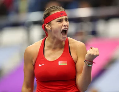 Miniatura: Aryna Sabalenka ucieka Idze Świątek. Złe...