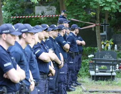 Miniatura: Policja nie wpuściła Borusewicza na teren...