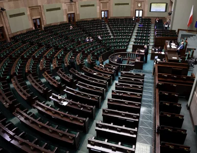 Miniatura: Najnowszy sondaż: Spadek poparcia dla PiS....