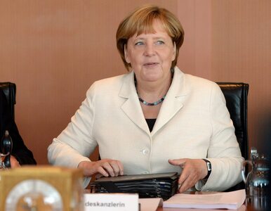 Merkel przyznaje: Zbyt długo zwlekaliśmy z rozwiązaniem problemu migracji