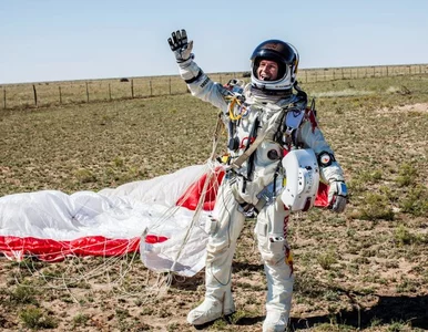 Miniatura: Felix Baumgartner pobił jeszcze jeden...